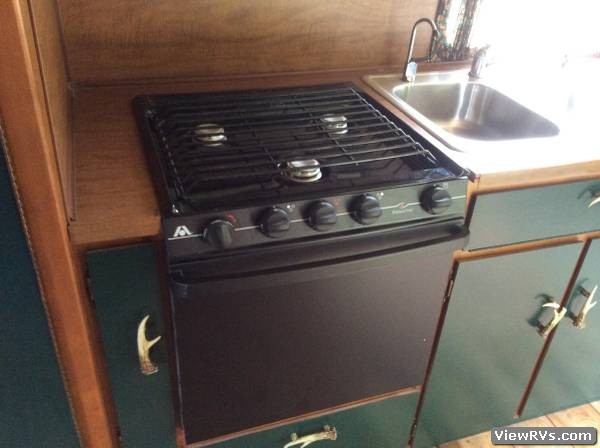 1974 Avion Trailer Travelcader 28 (A)