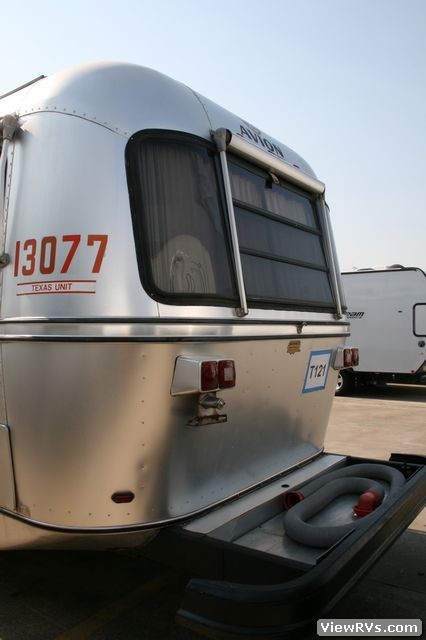1983 Avion 34W 34' Travel Trailer (B)