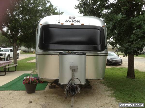 1985 Avion 30R 30' Travel Trailer (A)