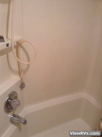 1985 Avion 30R 30' Travel Trailer (A)