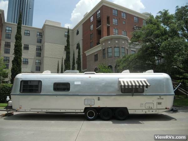 1986 Avion Trailer 34' (C)