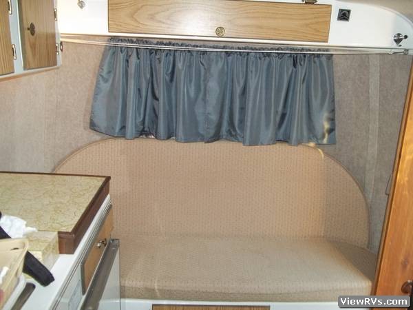 1995 Scamp 13' Travel Trailer (A)