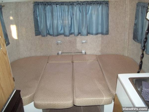 1995 Scamp 13' Travel Trailer (A)