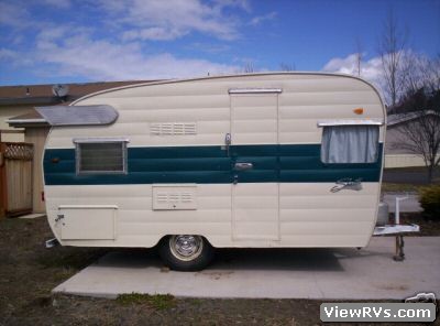 1962 Shasta Travel Trailer (A)