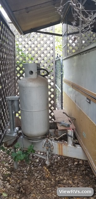 1975 Silver Streak Continental 3200 Travel Trailer