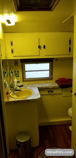 1975 Silver Streak Continental 3200 Travel Trailer