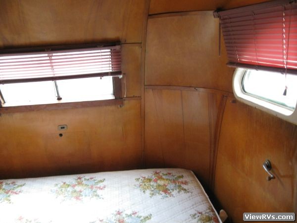 1949 Spartan Royal Mansion Travel Trailer (A)
