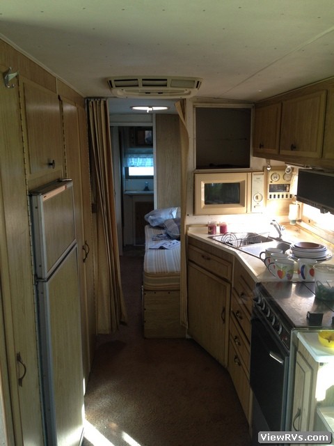 1973 Streamline Imperial 33' Travel Trailer