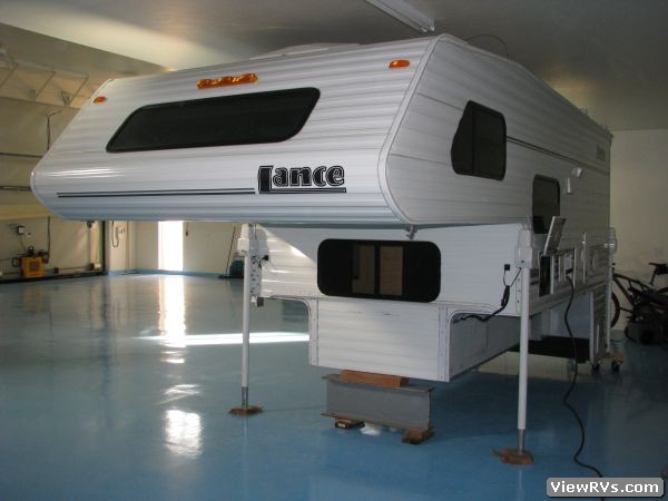 2003 Lance Truck Camper 1030 (A)